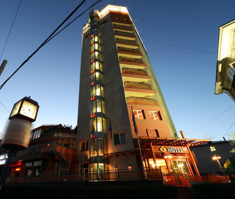 Narantuul Hotel Уланбатар Екстериор снимка