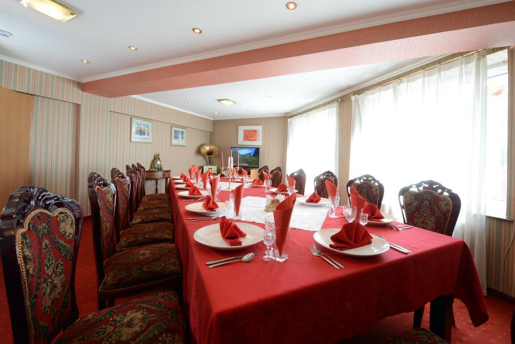Narantuul Hotel Уланбатар Екстериор снимка
